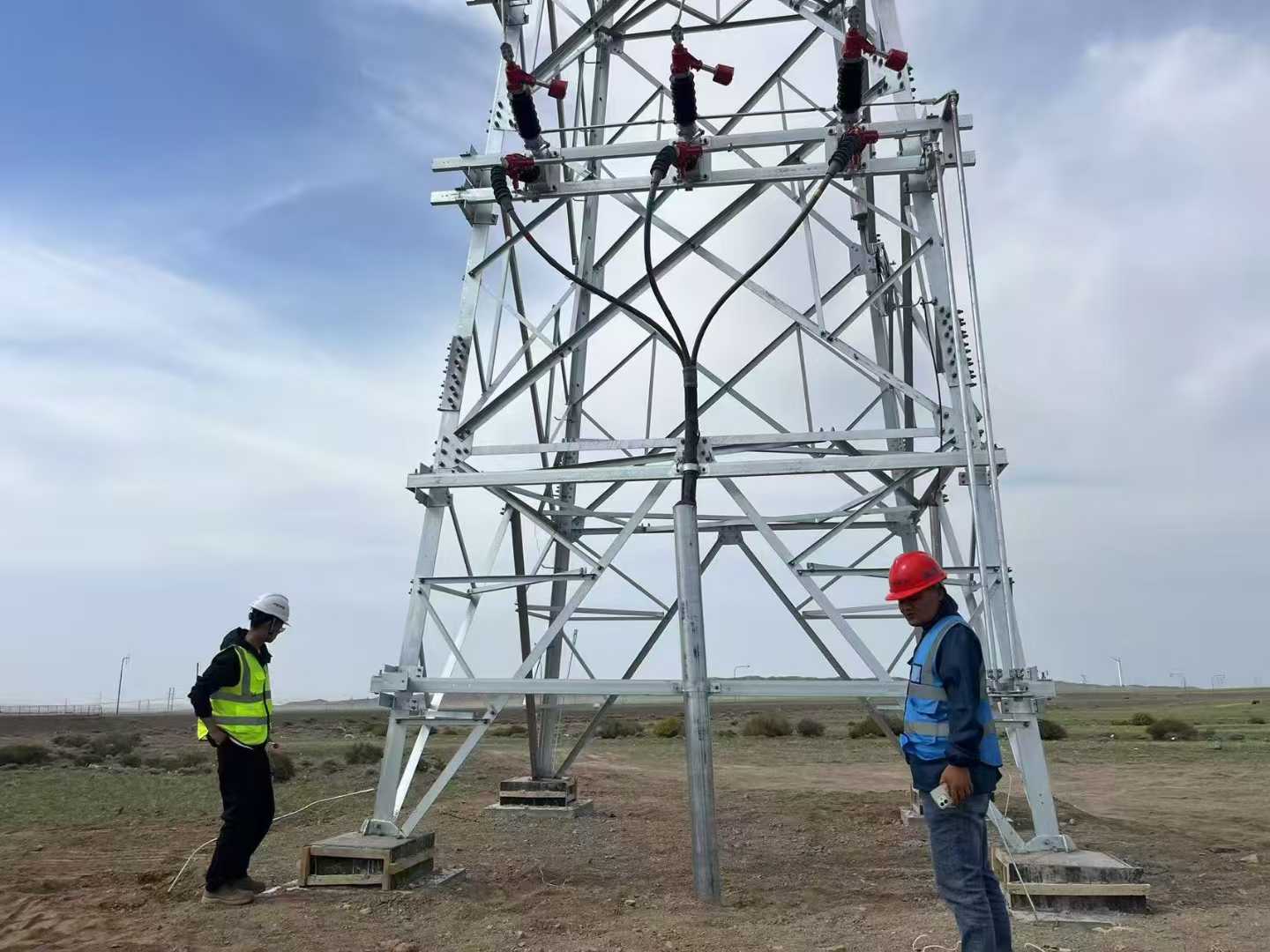 內(nèi)蒙隔離開關(guān) 送電成功！